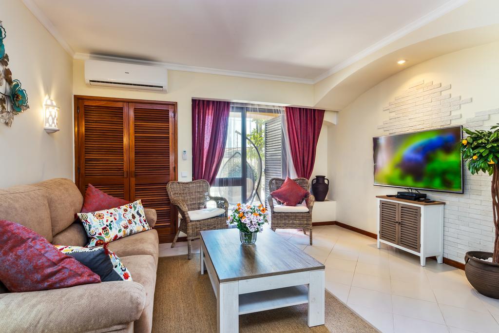 Clementina Apartment Albufeira Bagian luar foto